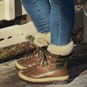 Tory Burch Women's Brown and Green Winter Boots